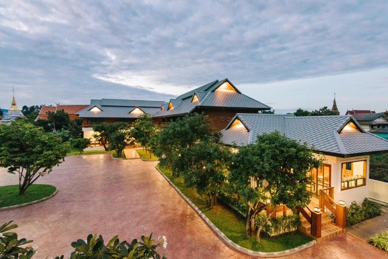 Huen Him Kong Hotel Phrae Eksteriør bilde